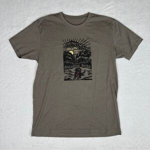 Bridger Bowl Montana Avalanche Dogs Short Sleeve Shirt Tshirt